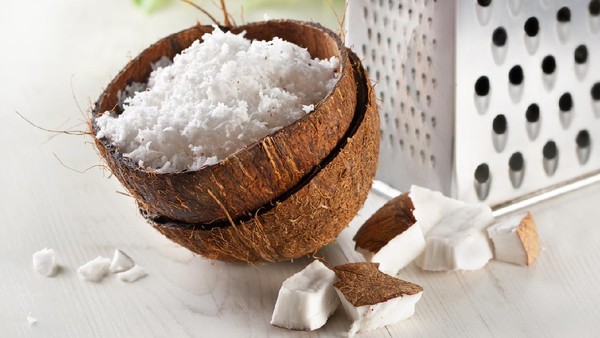 cara membuat kelapa parut
