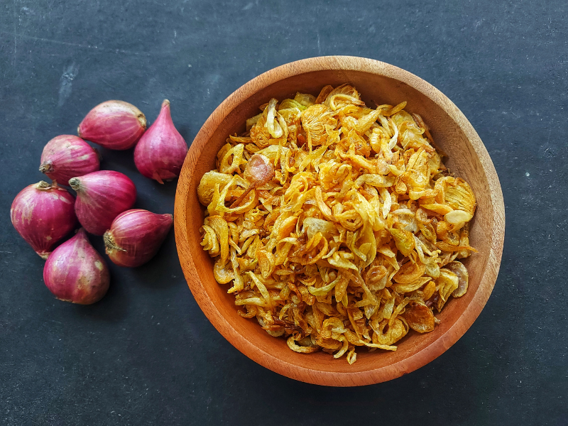 strategi pemasaraan bawang goreng