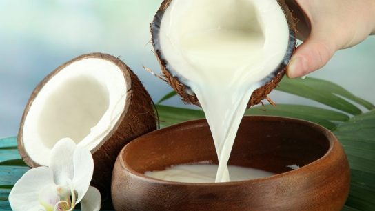 Manfaat Santan untuk Wajah, Kulit yang Glowing dan Sehat