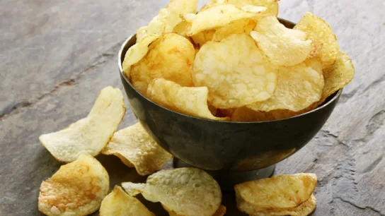 Cara Membuat Keripik Singkong Renyah dan Gurih ala Rumahan