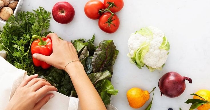 Pembuatan Laporan Gizi Harian Akurat Terstruktur