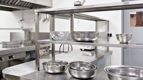 Meja Kerja Stainless Higienis Kokoh Tahan