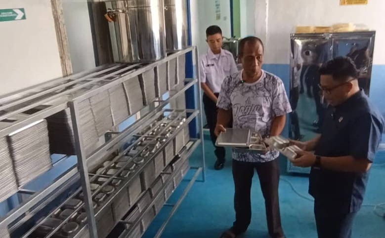 standar minimal peralatan mbg